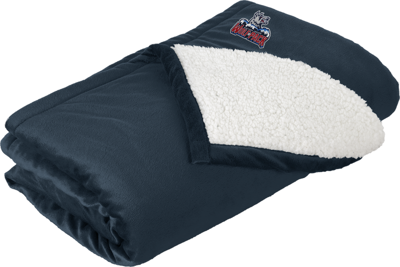 Hartford Jr. Wolfpack Mountain Lodge Blanket